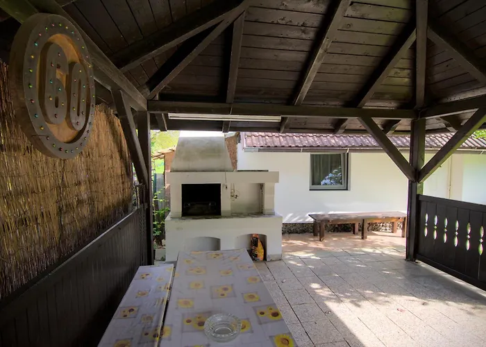 Oáza Klidu V Březové Casa de Férias *